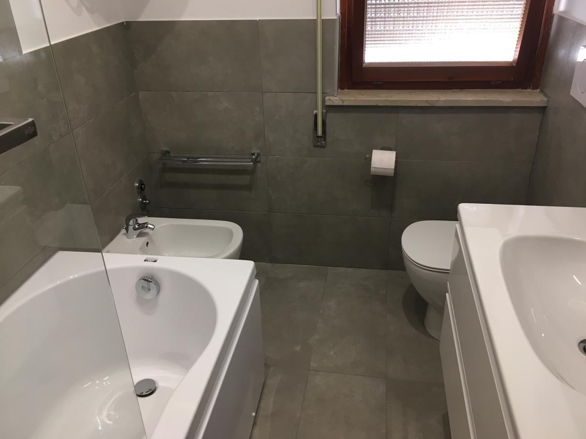 Villa Azalea لينانو سابيادورو المظهر الخارجي الصورة